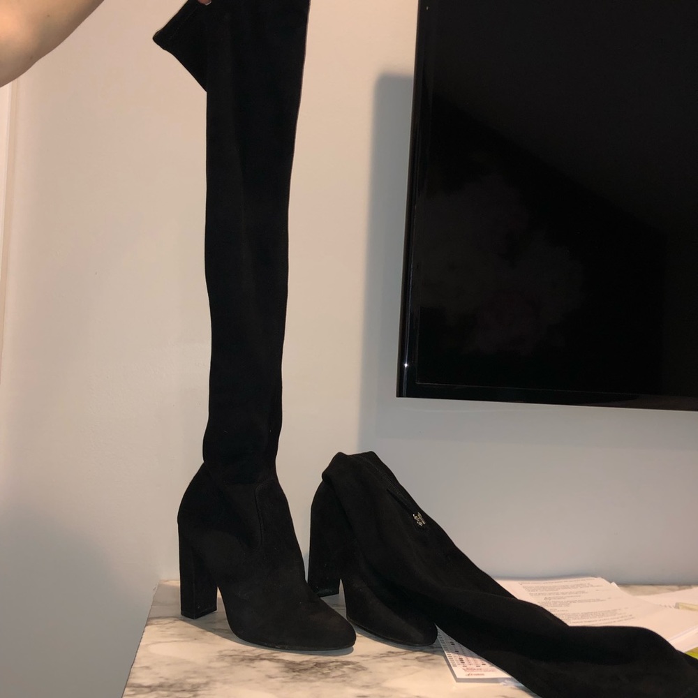 Steve Madden over the knee black boots! 🖤